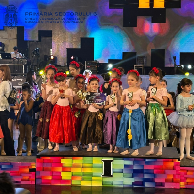 ”Polka fustițelor” – fetițele dansatoare din Sectorul 6 excelează în cadrul unei competiții de nivel național