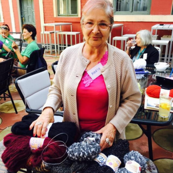    ”Fularul de la Bunica” susţine viaţa activă pentru seniori