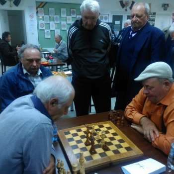 Seniorii din Sectorul 6 ştiu să joace şah!