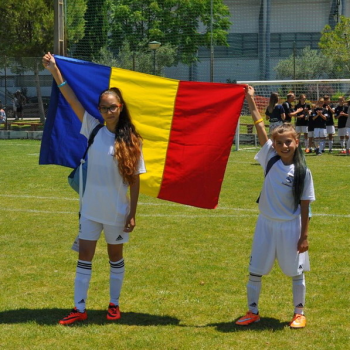 Copiii defavorizaţi din Giuleşti-Sârbi, la cea de-a VI-a ediţie a Competiţiei “Copa Alma”