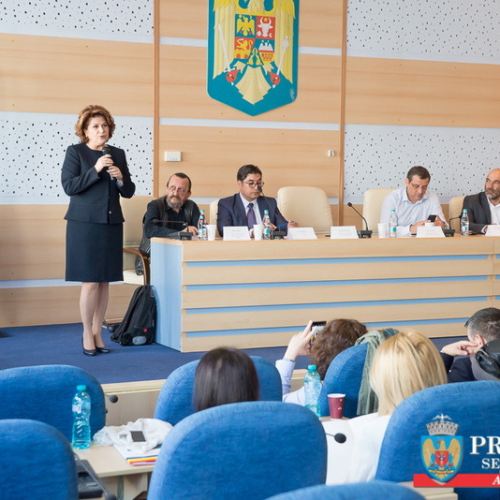 La Primăria Sectorului 6 a avut loc dezbaterea „Contribuţia romilor la construirea României moderne”