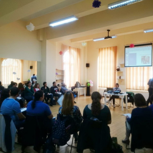 Asistenţii sociali din Sectorul 6 învaţă de la specialiştii Poliţiei Române tehnici de negociere şi dezamorsare a conflictelor